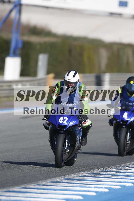 /Archiv-2024/02 29.01.-02.02.2024 Moto Center Thun Jerez/Gruppe gruen-green/42